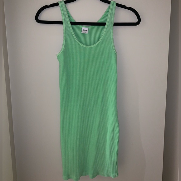 Aritzia TNA green ribbed dress size L - Picture 1 of 4